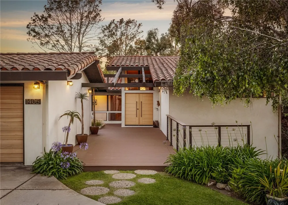1405 Via Gabriel Palos Verdes Estates, CA 90274