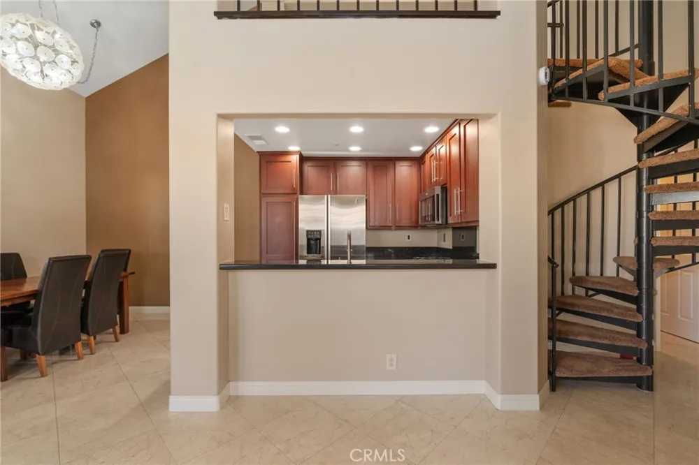 2756 Monza Tustin, CA 92782