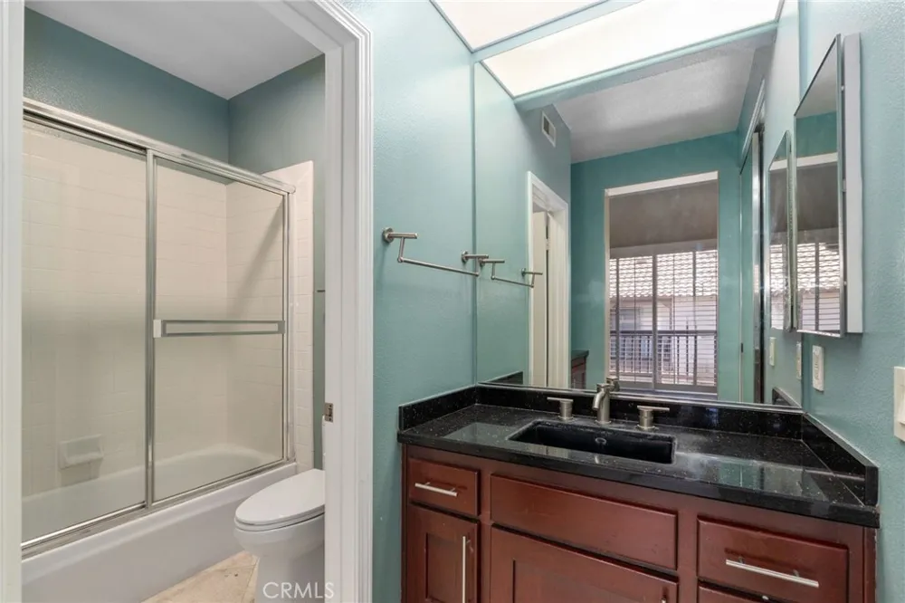 2756 Monza Tustin, CA 92782