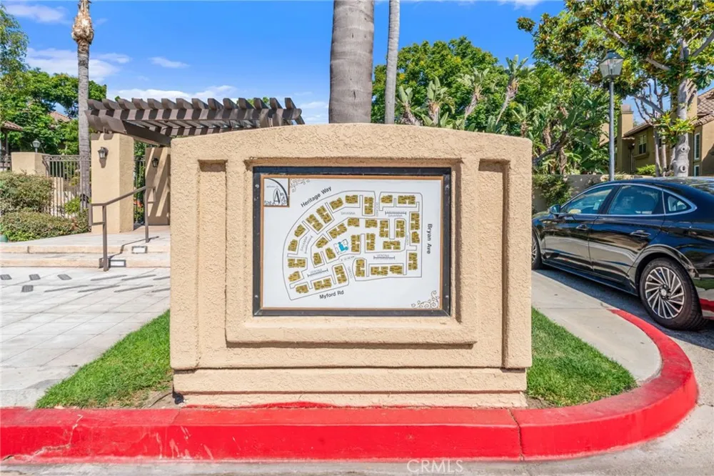 2756 Monza Tustin, CA 92782