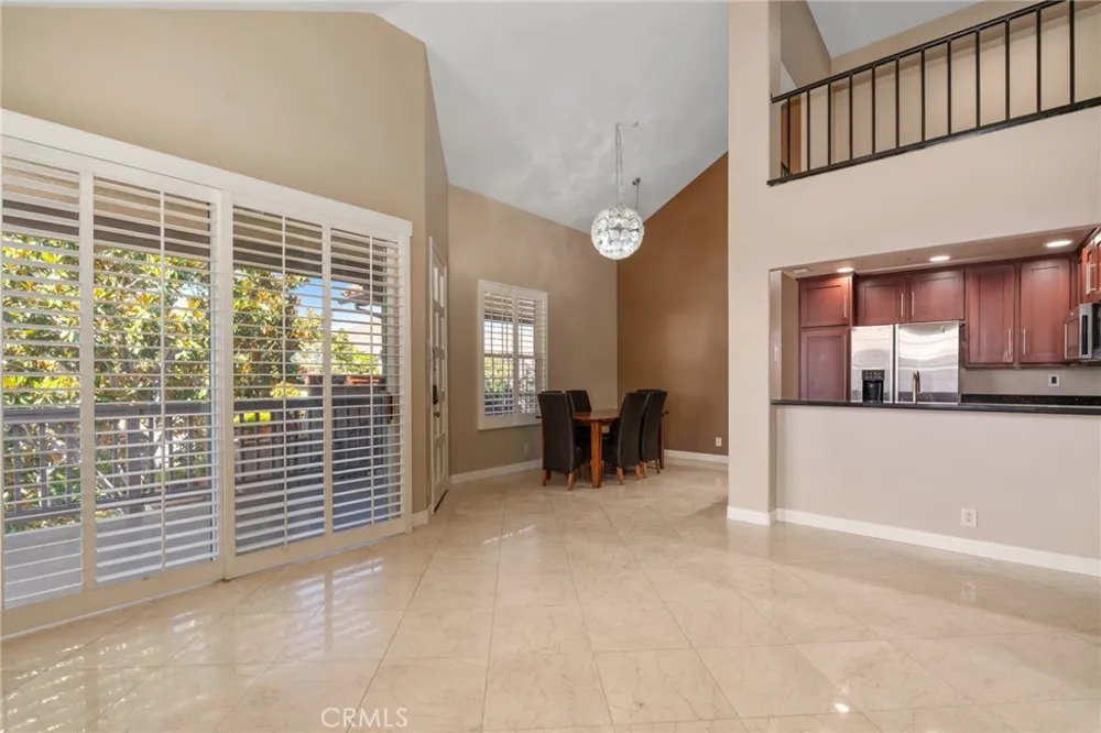 2756 Monza Tustin, CA 92782