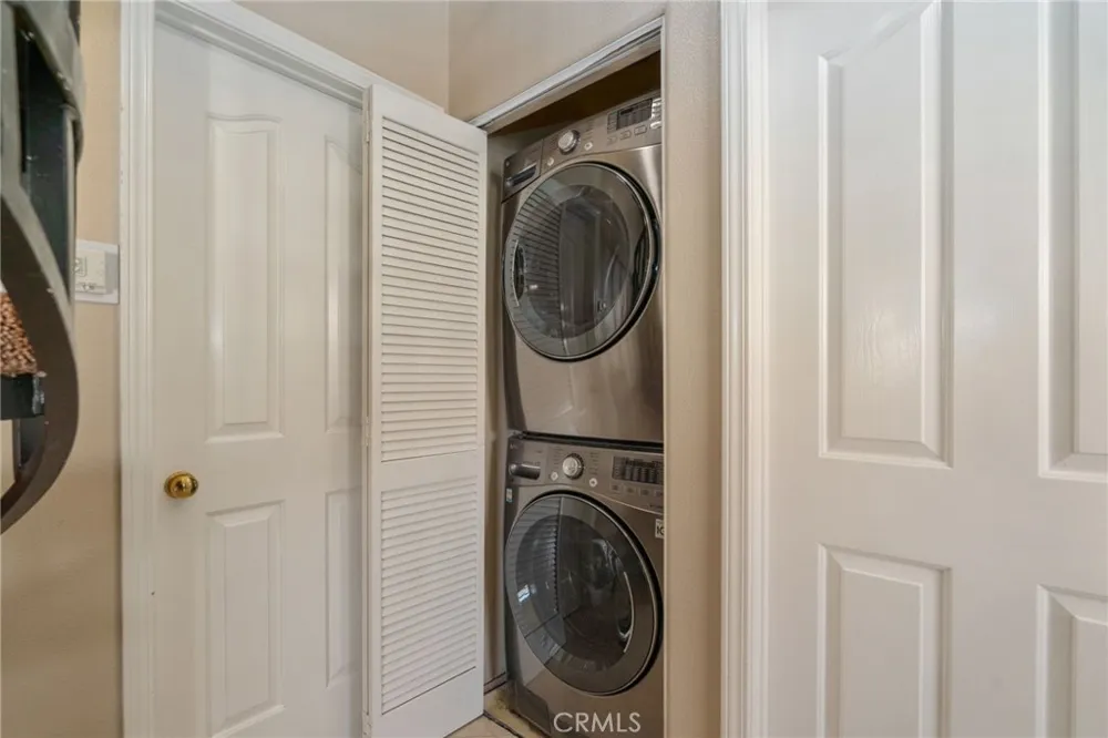 2756 Monza Tustin, CA 92782