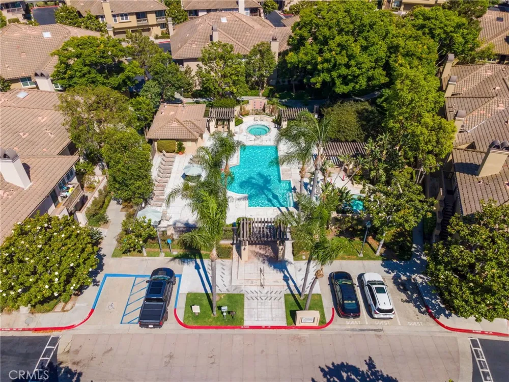 2756 Monza Tustin, CA 92782
