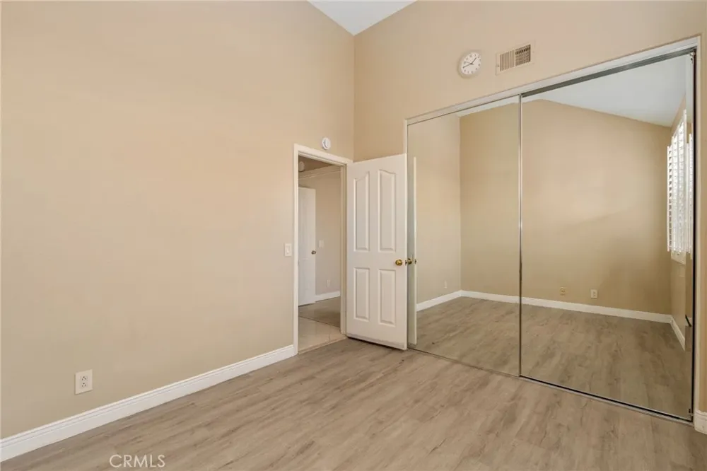 2756 Monza Tustin, CA 92782