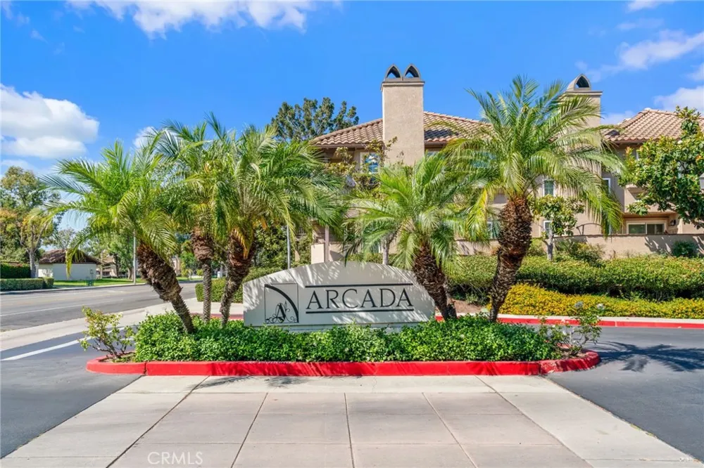 2756 Monza Tustin, CA 92782