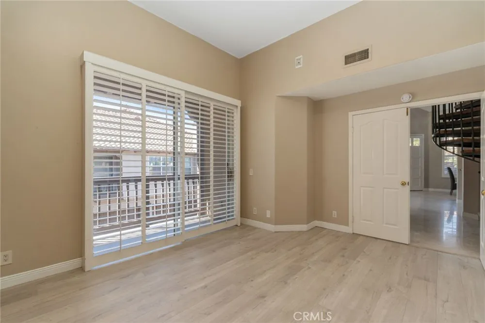 2756 Monza Tustin, CA 92782
