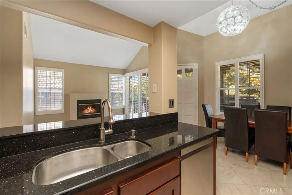 2756 Monza Tustin, CA 92782