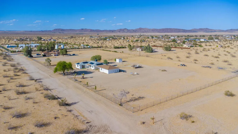 4999 Sungold Avenue Joshua Tree, CA 92252