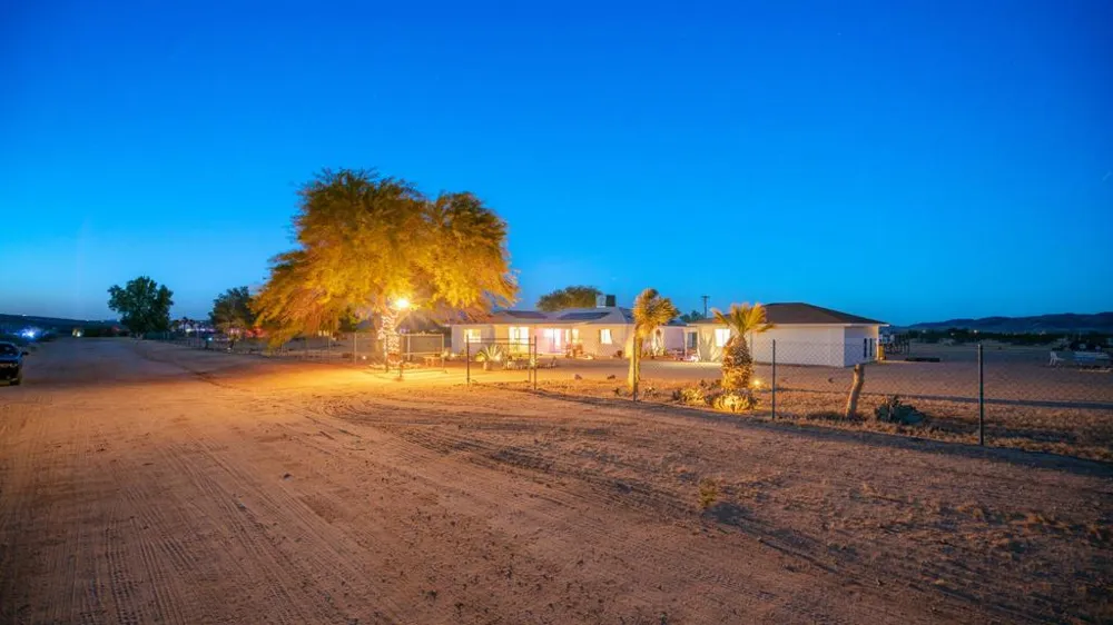 4999 Sungold Avenue Joshua Tree, CA 92252