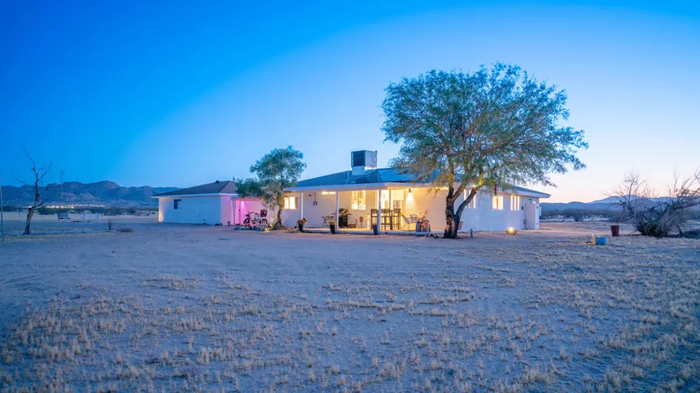 4999 Sungold Avenue Joshua Tree, CA 92252