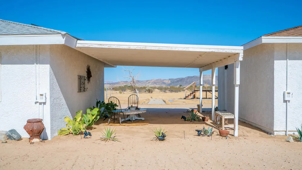 4999 Sungold Avenue Joshua Tree, CA 92252