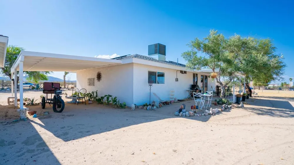 4999 Sungold Avenue Joshua Tree, CA 92252