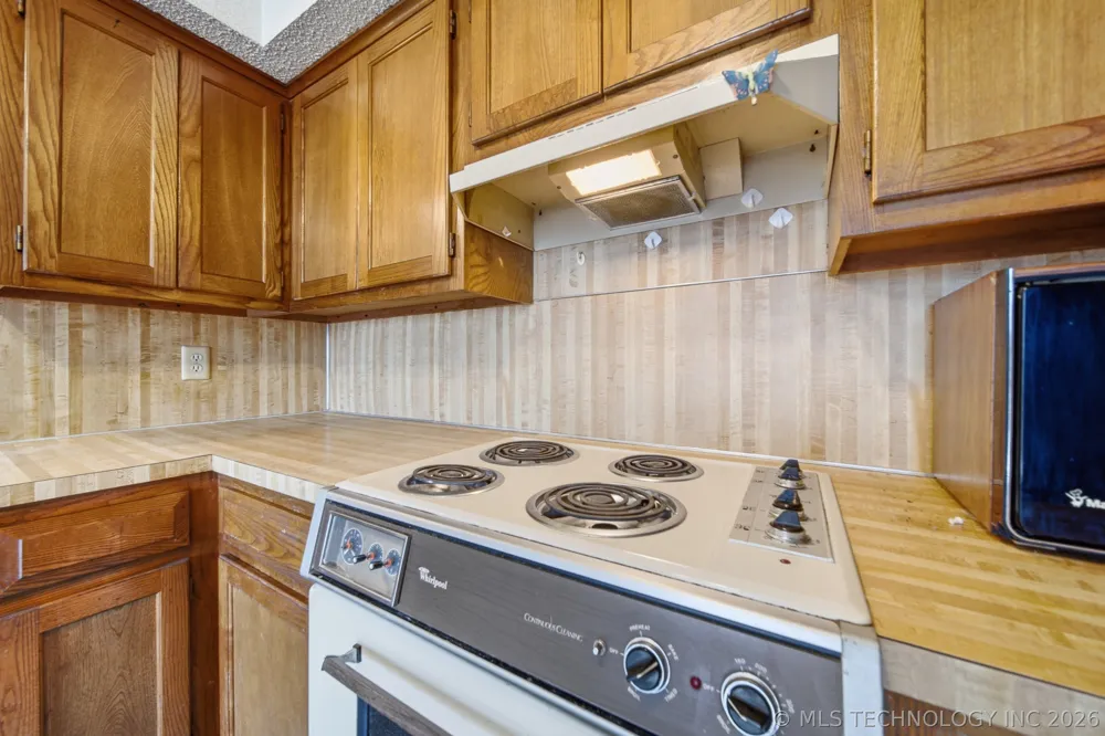 1253 S 110th EastAvenue #2B Tulsa, OK 74128