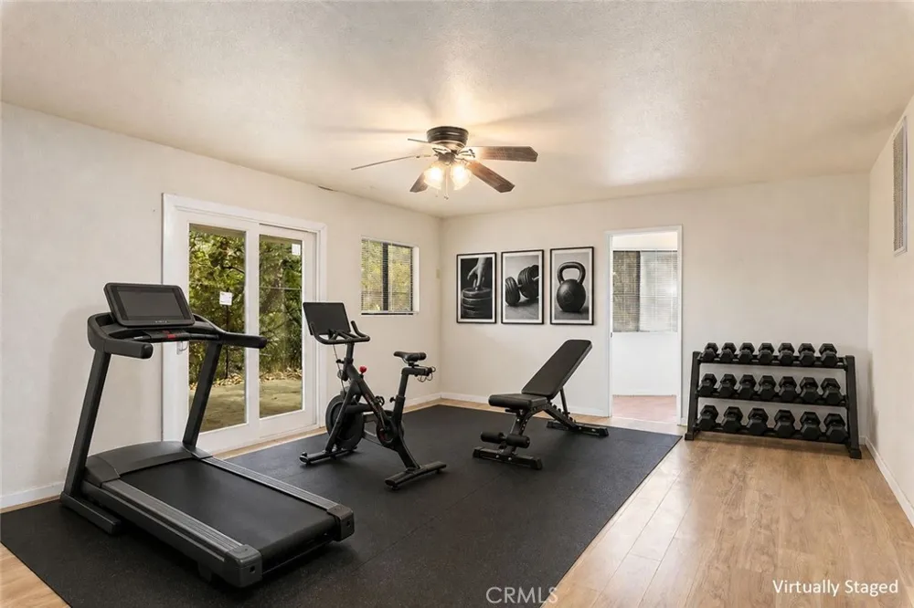 6963 Panoramic Drive Lucerne, CA 95458