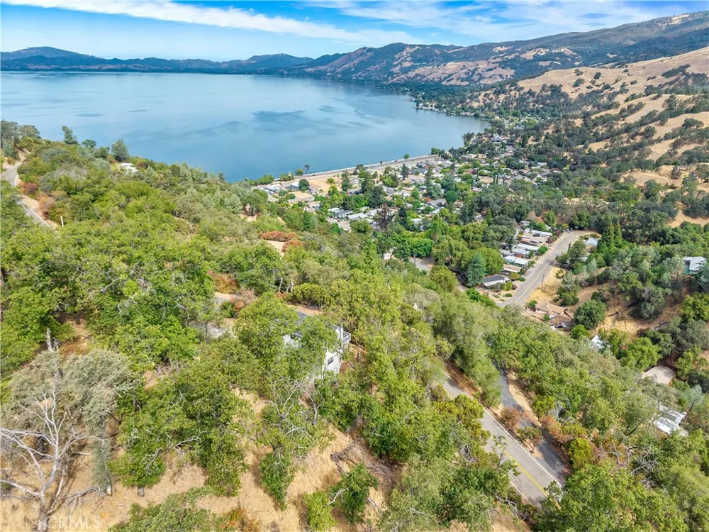 6963 Panoramic Drive Lucerne, CA 95458