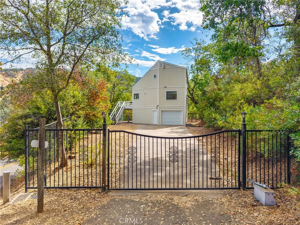 6963 Panoramic Drive Lucerne, CA 95458