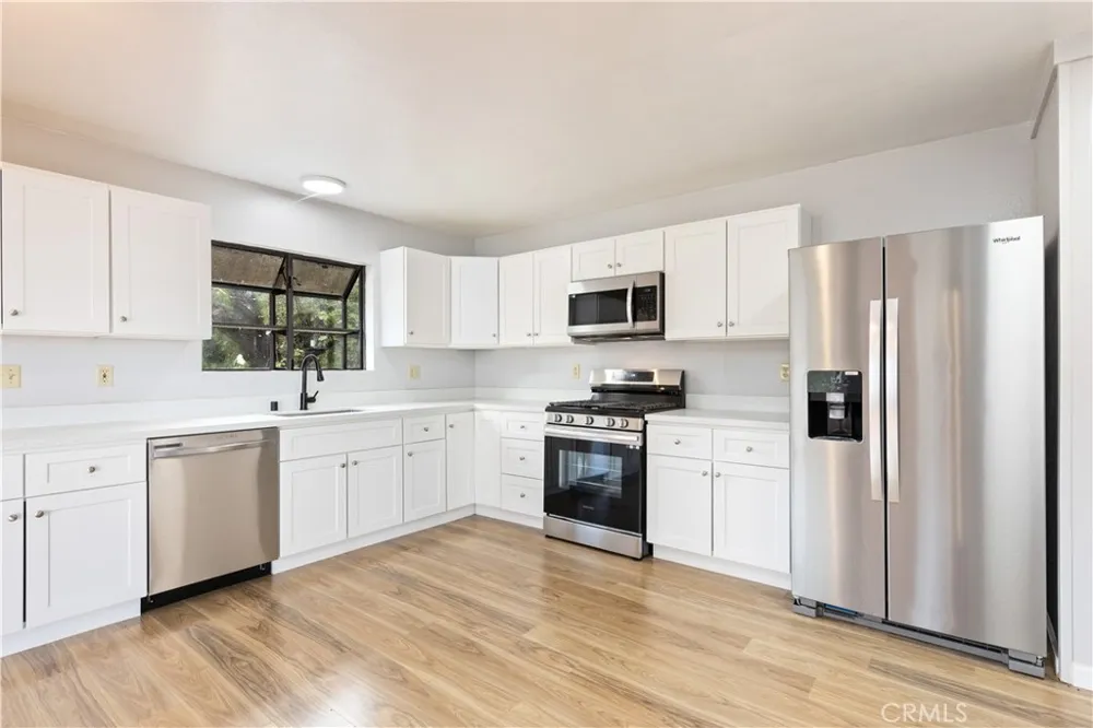 6963 Panoramic Drive Lucerne, CA 95458