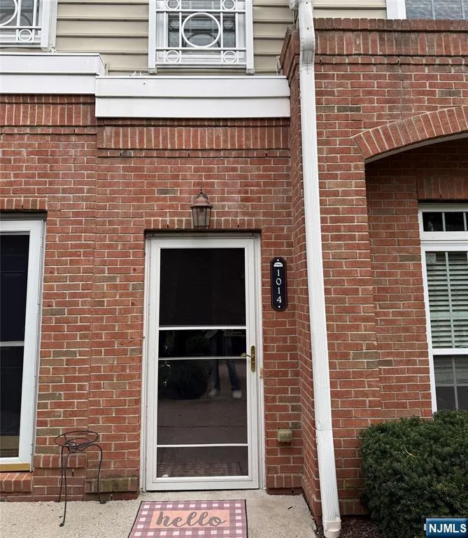 1014 Cunningham Court Belleville, NJ 07109