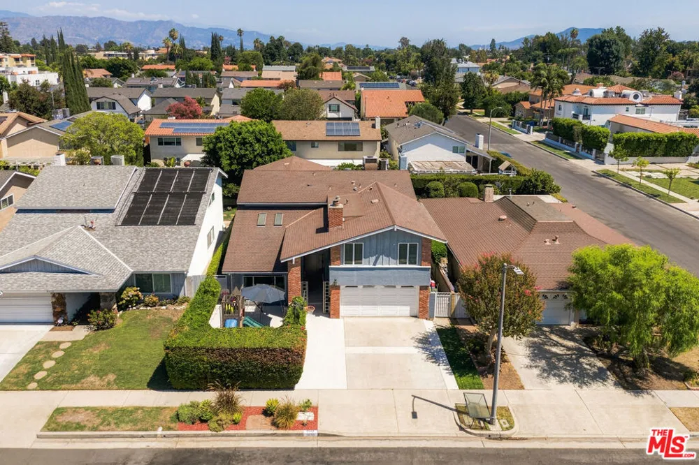 5506 Goodland Avenue Valley Village, CA 91607