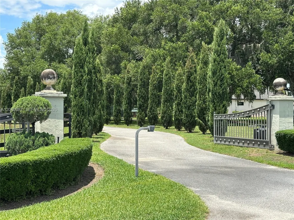 11408 Magnolia Ave ocala, FL 34475