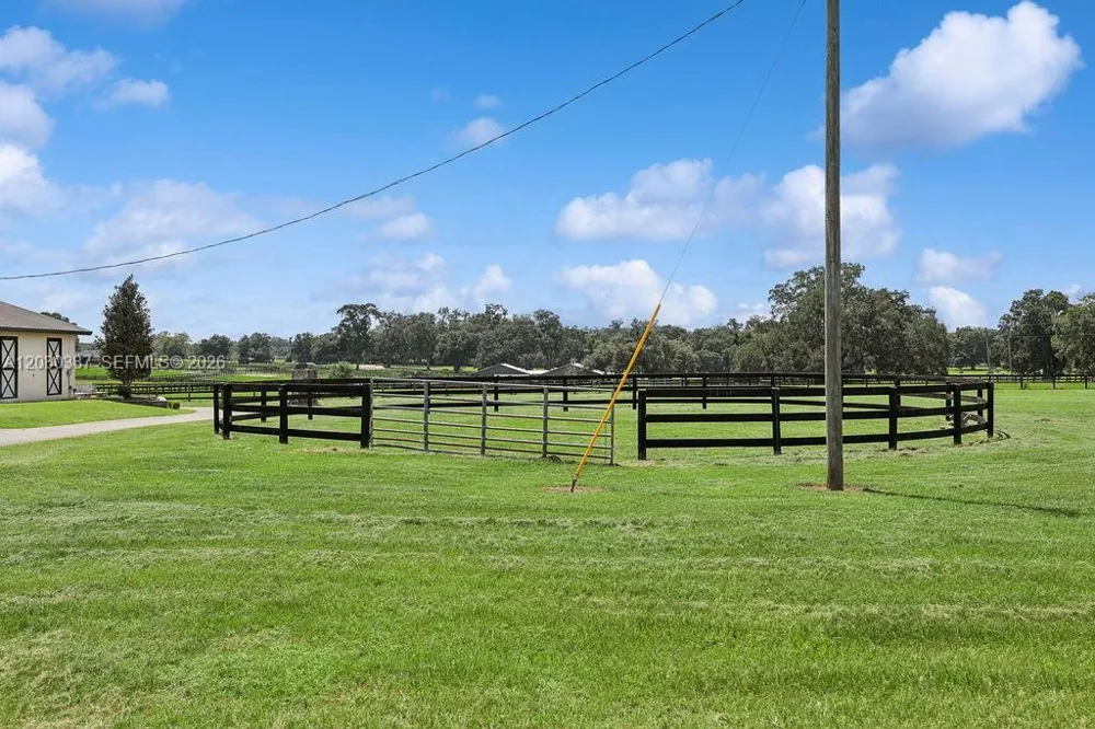 11408 Magnolia Ave ocala, FL 34475
