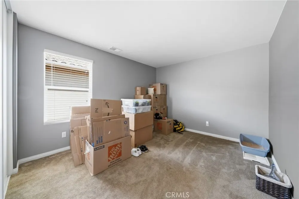 7181 Enclave Drive Eastvale, CA 92880