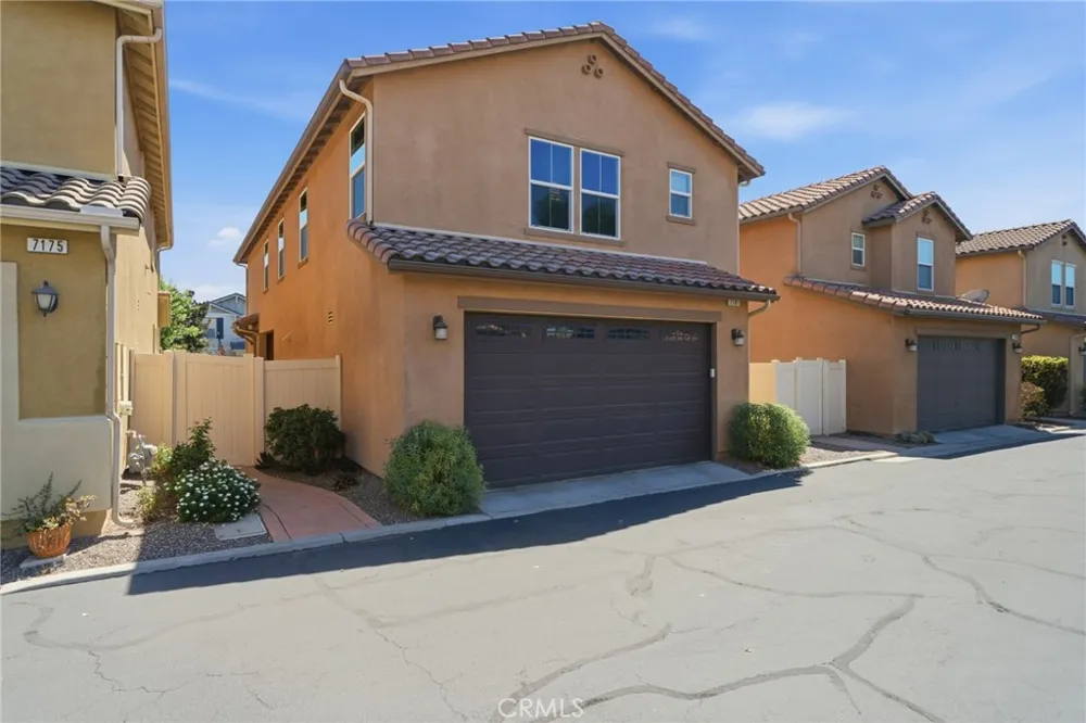 7181 Enclave Drive Eastvale, CA 92880