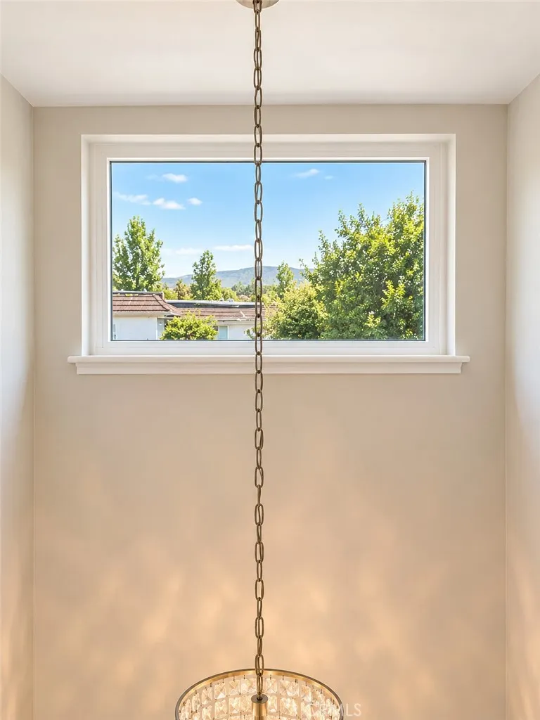 10151 Larwin #3 Chatsworth, CA 91311