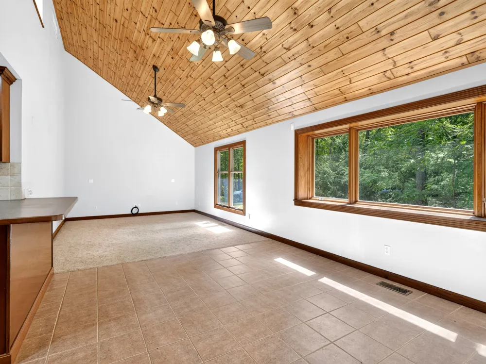 2074 W Olson Road Sanford, MI 48657