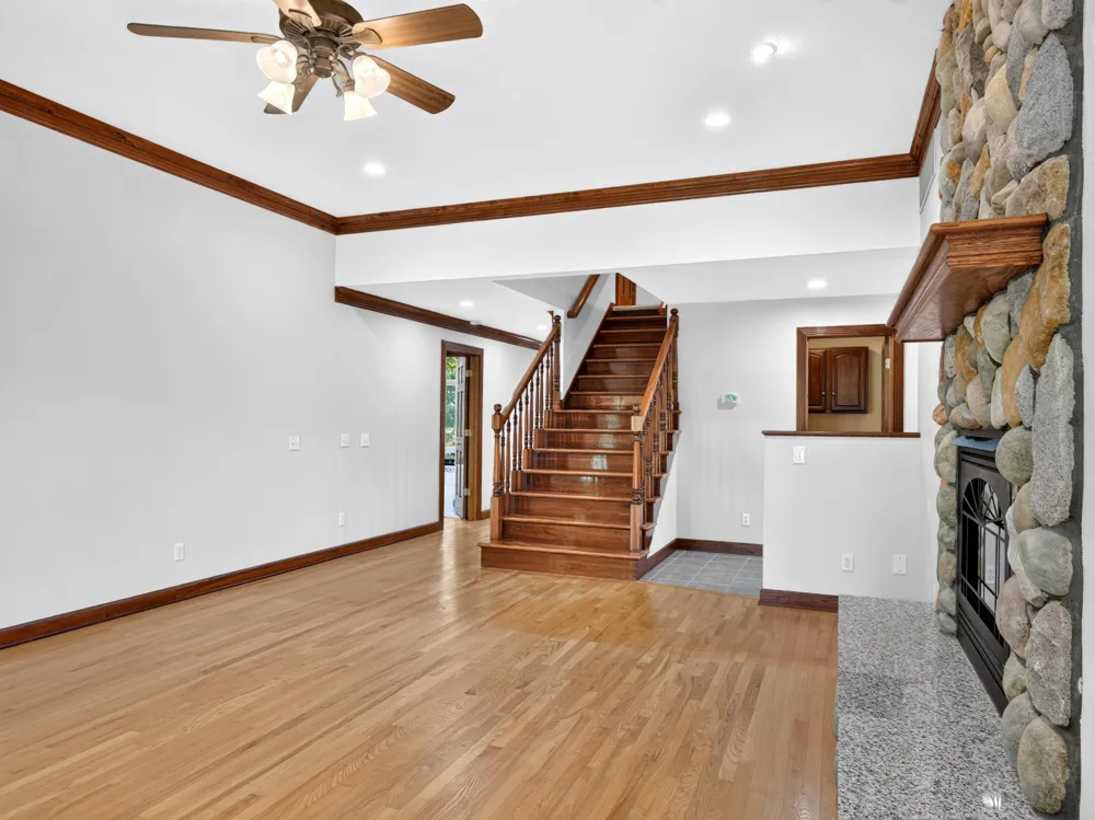 2074 W Olson Road Sanford, MI 48657