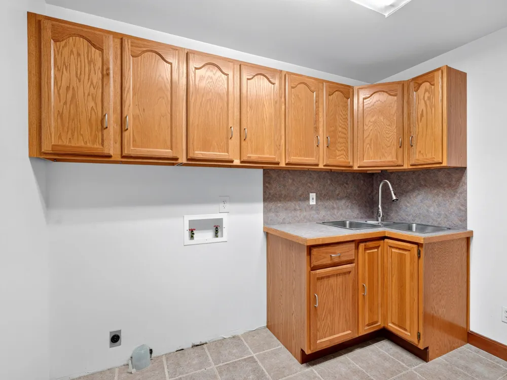 2074 W Olson Road Sanford, MI 48657