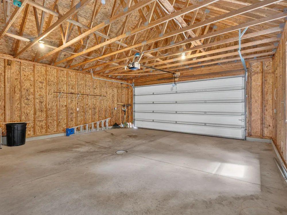 2074 W Olson Road Sanford, MI 48657