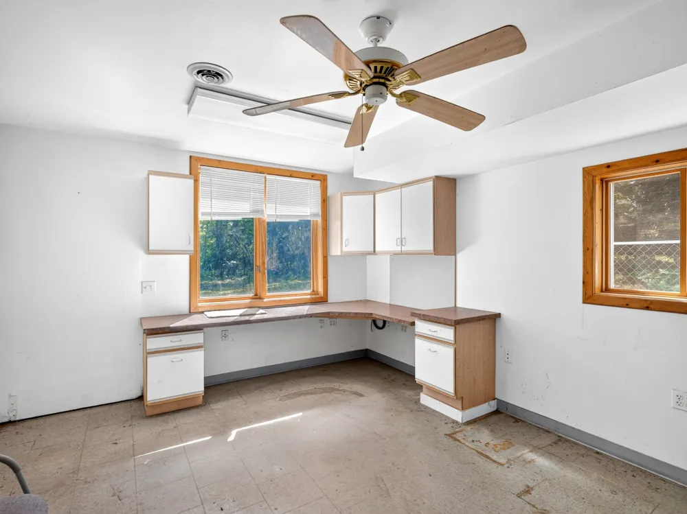 2074 W Olson Road Sanford, MI 48657