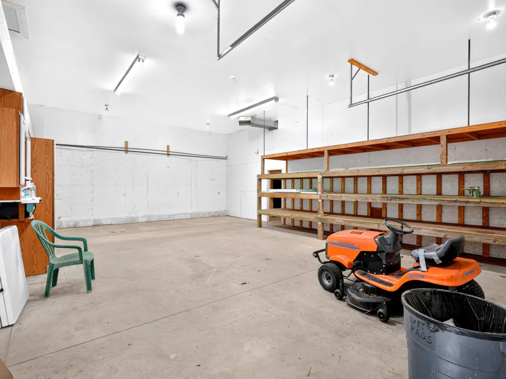 2074 W Olson Road Sanford, MI 48657