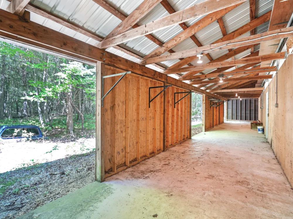 2074 W Olson Road Sanford, MI 48657
