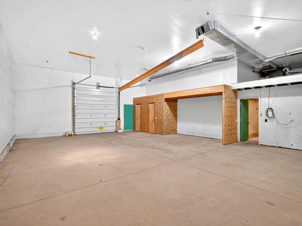 2074 W Olson Road Sanford, MI 48657