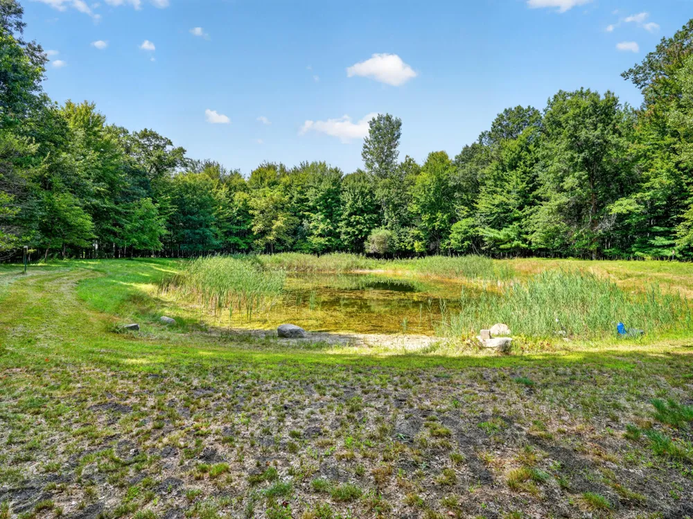 2074 W Olson Road Sanford, MI 48657