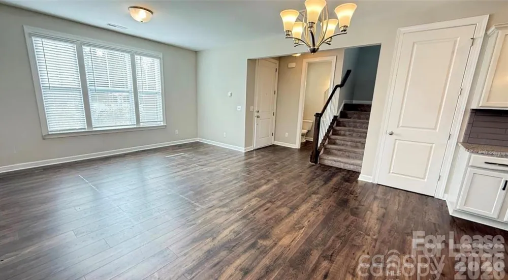 3205 Shamrock Drive Charlotte, NC 28215