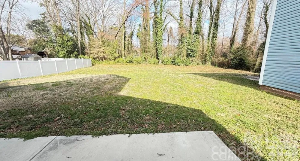 3205 Shamrock Drive Charlotte, NC 28215