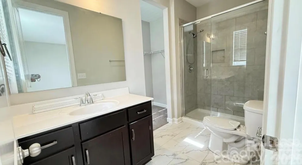 3205 Shamrock Drive Charlotte, NC 28215