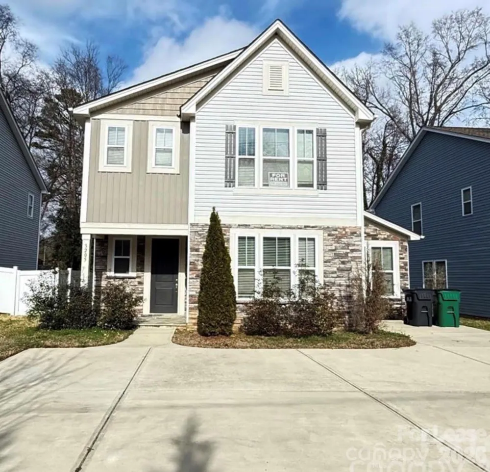3205 Shamrock Drive Charlotte, NC 28215