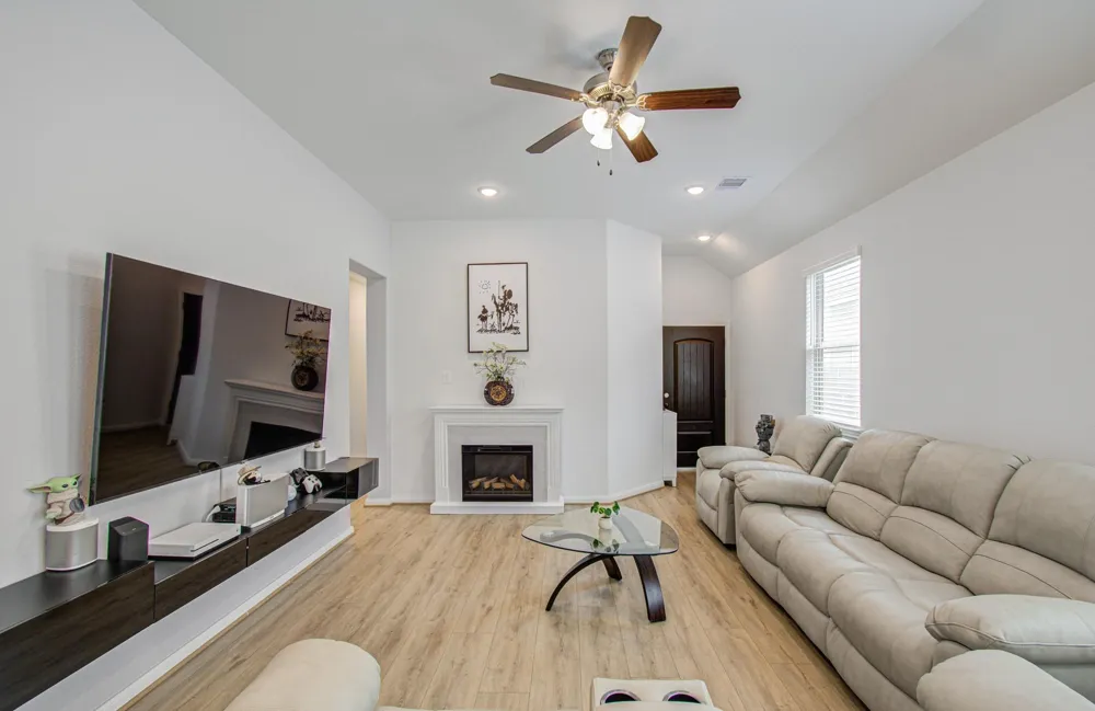 4238 Wind Swell Lane Houston, TX 77053