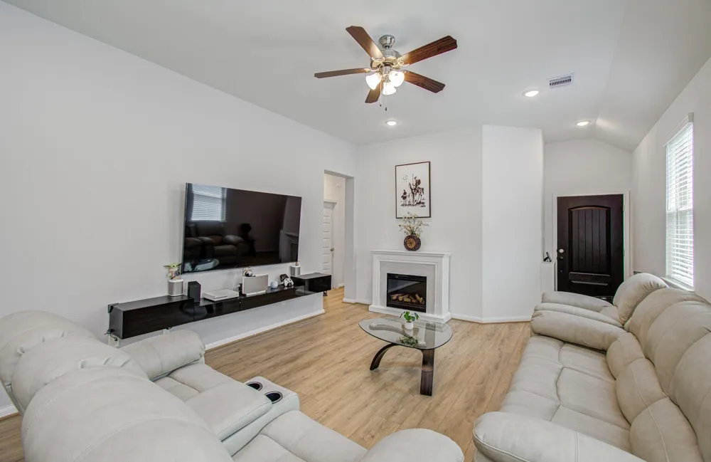 4238 Wind Swell Lane Houston, TX 77053