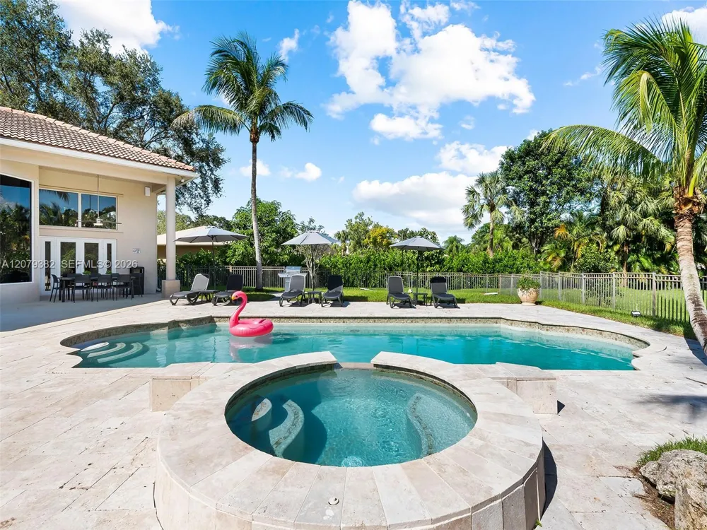 6114 NW 74th Ter Parkland, FL 33067