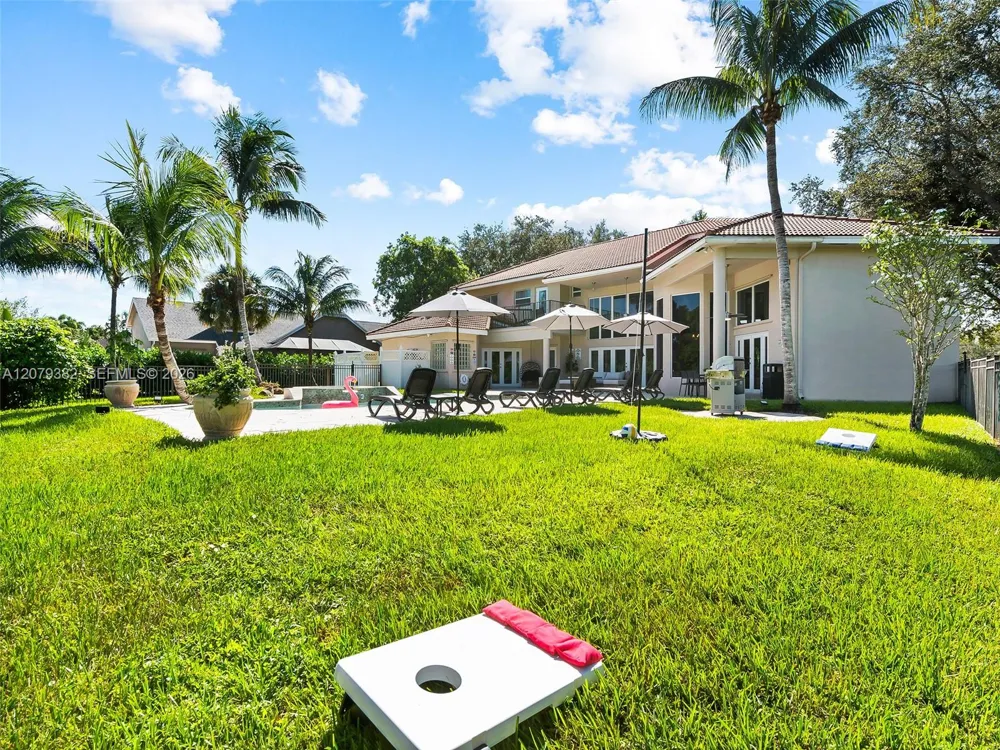 6114 NW 74th Ter Parkland, FL 33067