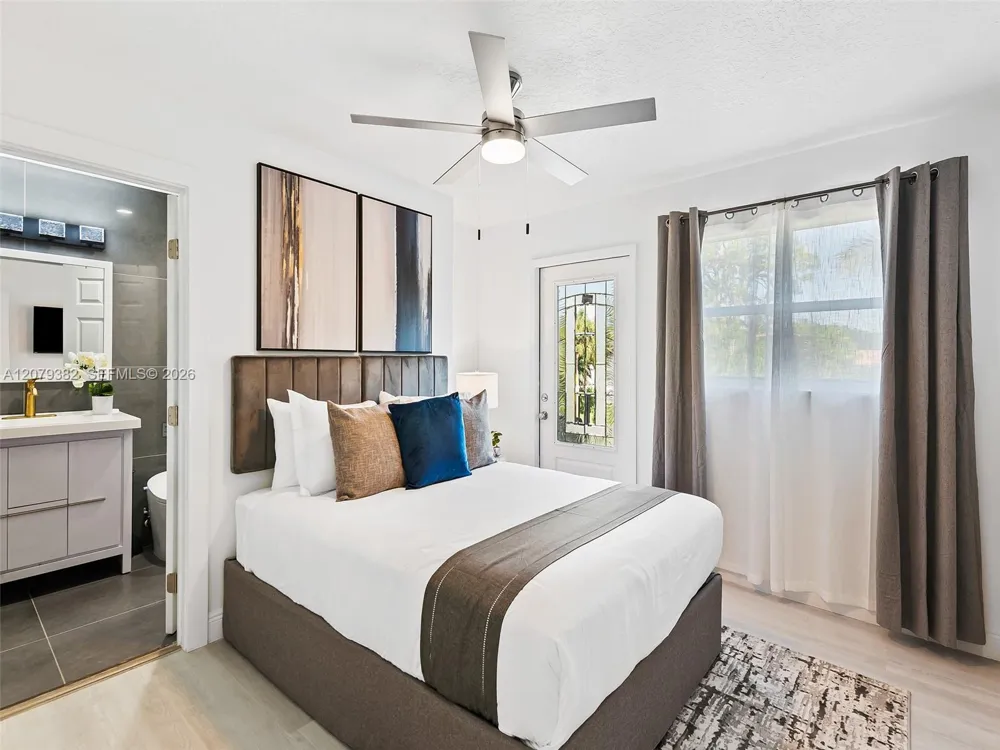 6114 NW 74th Ter Parkland, FL 33067