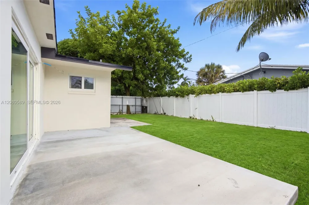 824 NW 29th Ct Wilton Manors, FL 33311