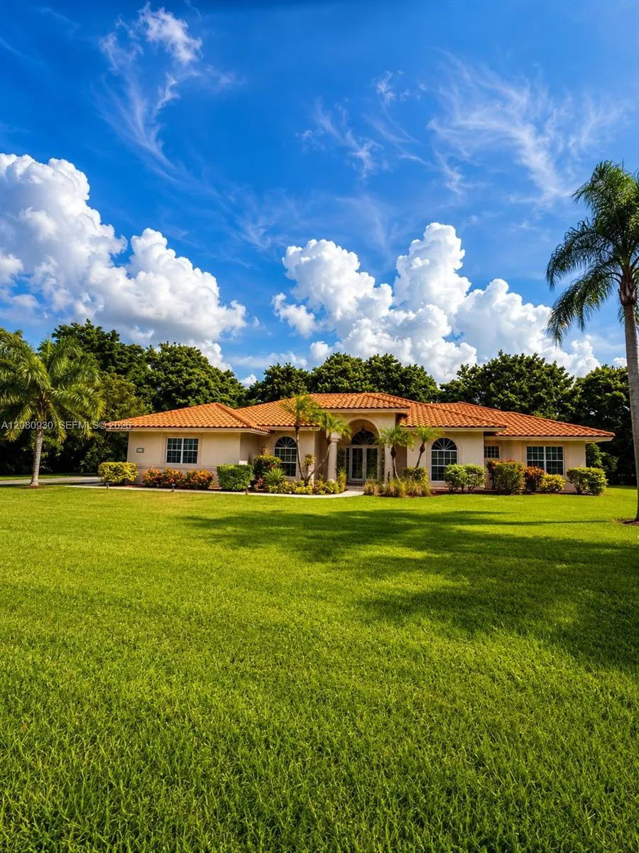 1100 NW 114th Ave Plantation, FL 33323
