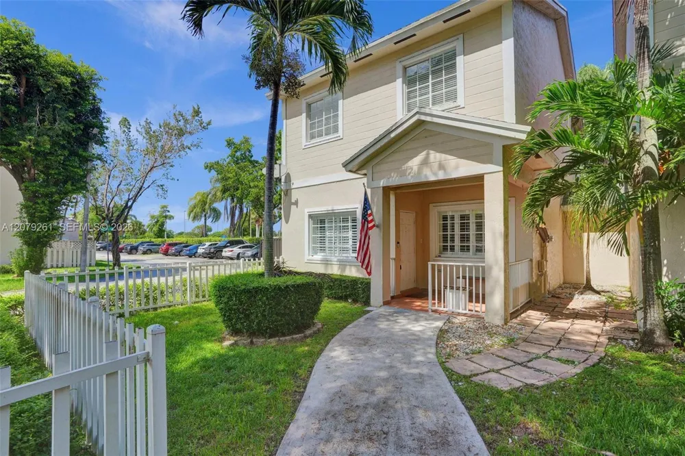 12232 SW 148 TER #12232 Miami, FL 33186