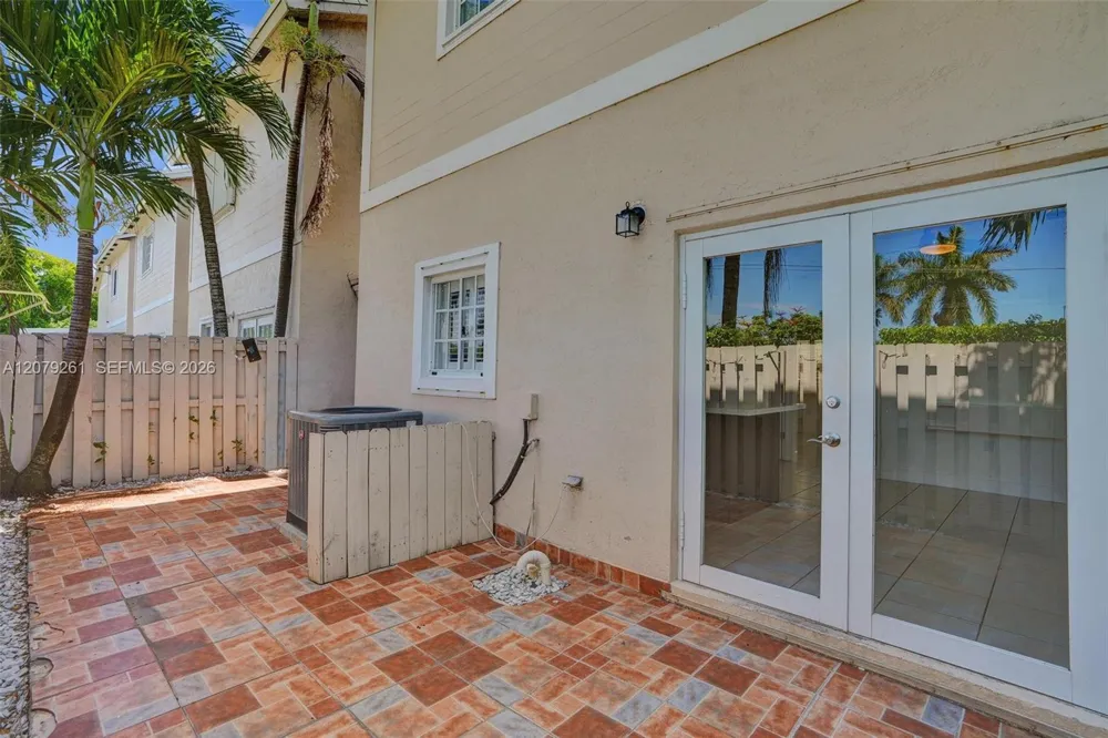 12232 SW 148 TER #12232 Miami, FL 33186